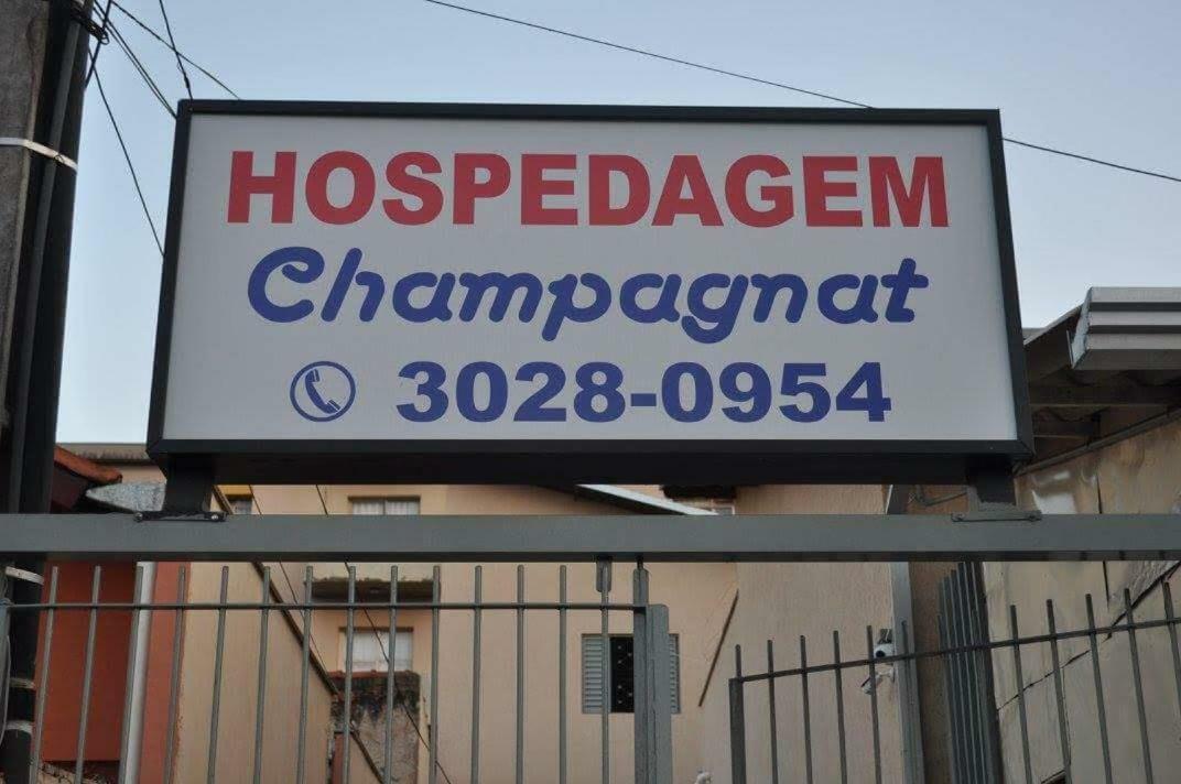 Hospedagem Centro Champagnat Londrina Exterior photo